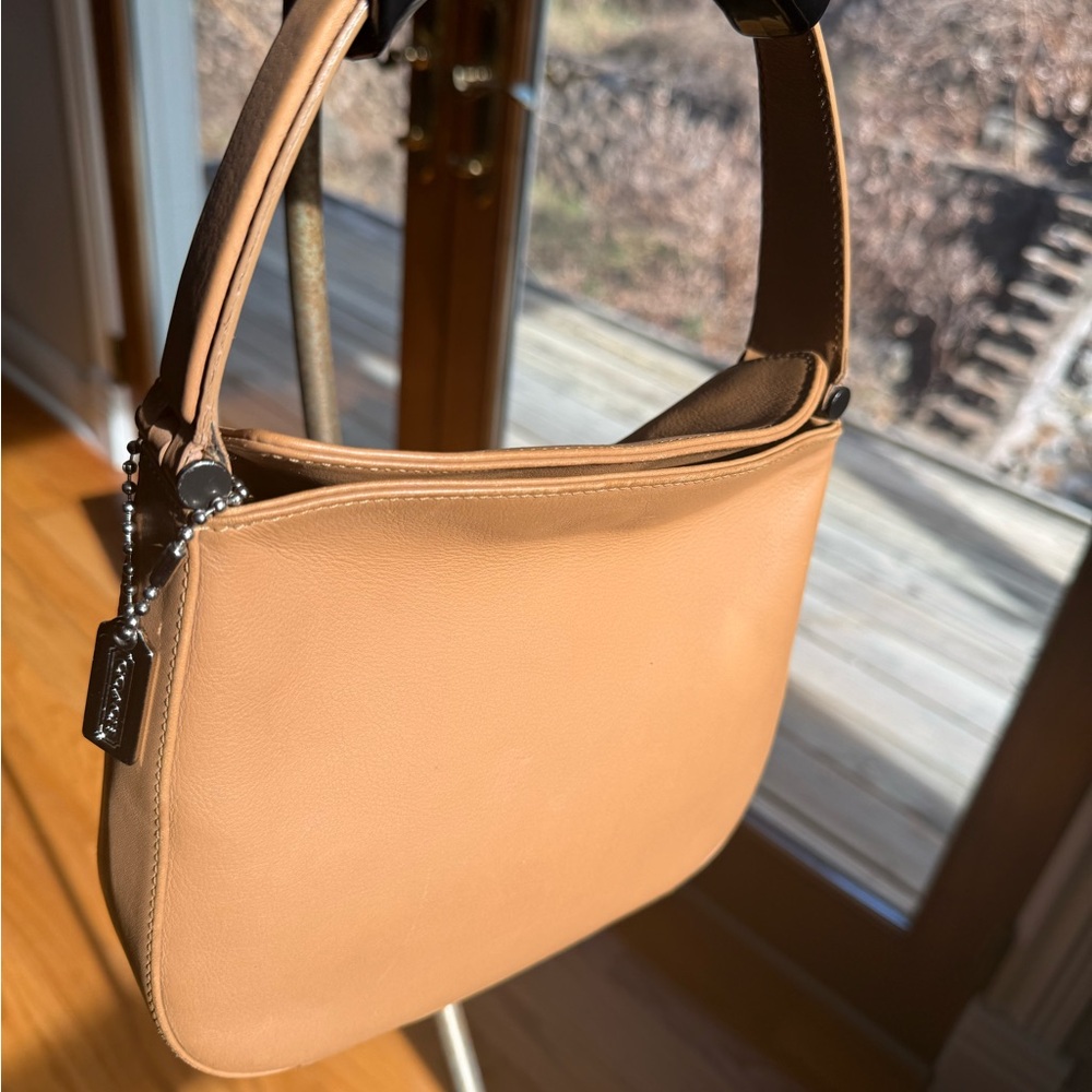 Coach vintage 1992 Leather Satchel Dust‎ bag and bag hanger